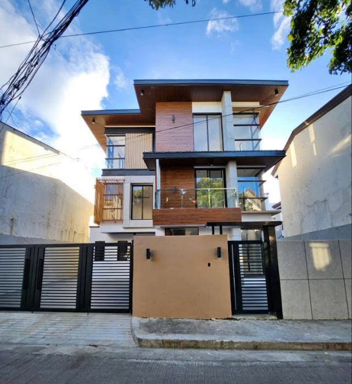 Townhouse in Pasig, Philippines